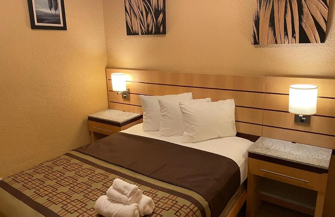 Sunburst Hotel-1